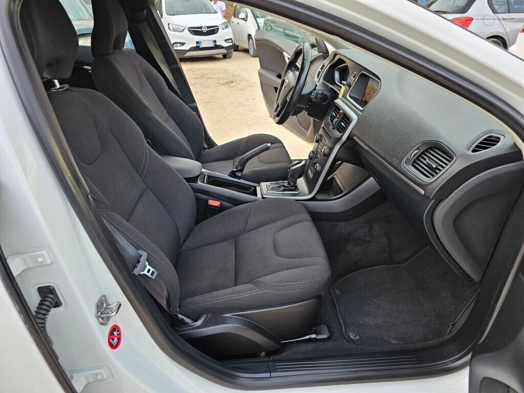 Volvo V40 D2 2.0d 120cv Geartronic euro6