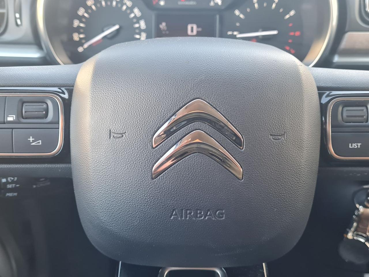 Citroen C3 1.5 Blue HDi 130 Shine Pack #9484