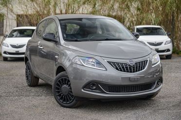 LANCIA Ypsilon III 2021 - Ypsilon 1.0 firefly hybrid Silver s&s 70cv