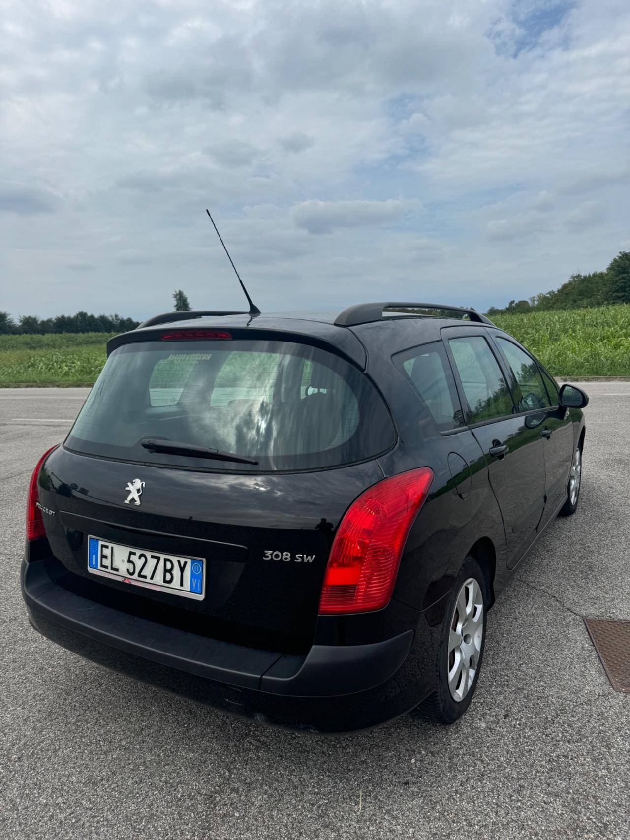 Peugeot 308 1.6 8V HDi 93CV 5p. Access
