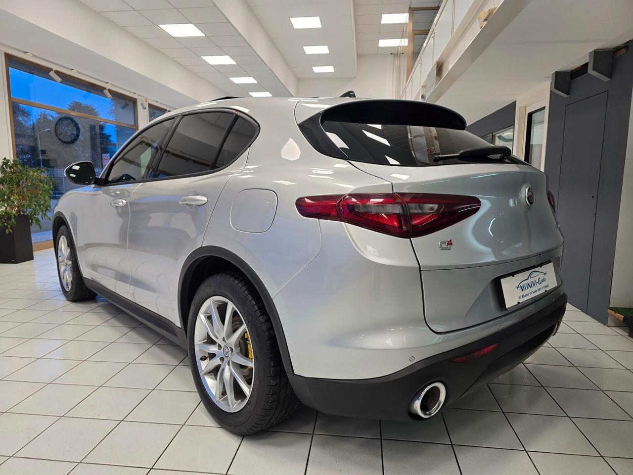 Alfa R. Stelvio 2.2 Turbodiesel 210 CV AT8 Q4 Super