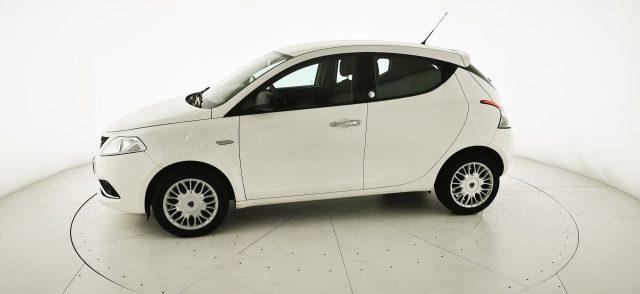 LANCIA Ypsilon 1.2 69 CV 5 porte GPL Ecochic Silver