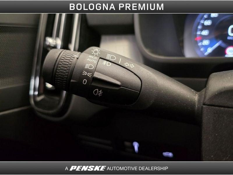 Volvo XC40 XC40 T3 Geartronic Momentum Pro