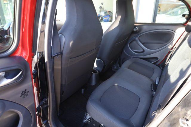 SMART ForFour 70 1.0 twinamic AUTOMATICA Passion PanoramaTEL USB