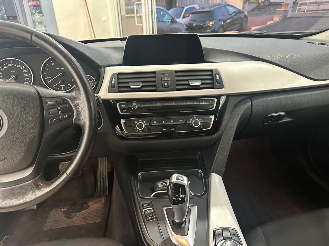 Bmw 320 320d Efficient Dynamics Luxury