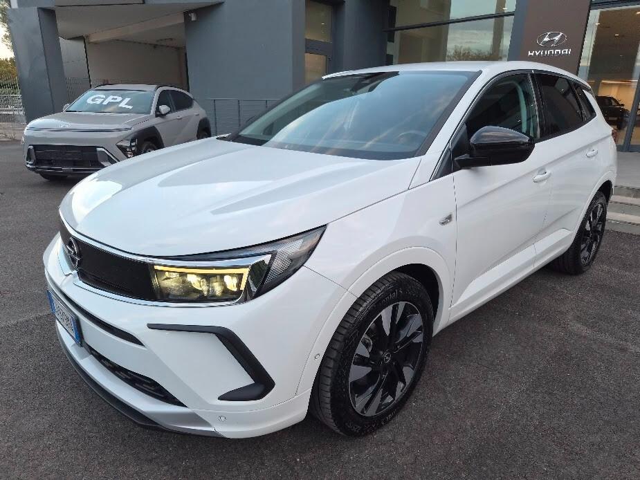 Opel Grandland 1.5 diesel Ecotec aut. Business Elegance