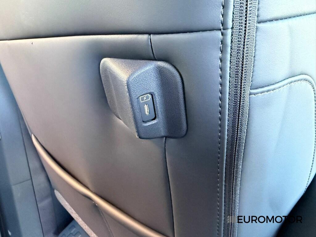 Kia PV5 Passenger 71,2kWh Earth