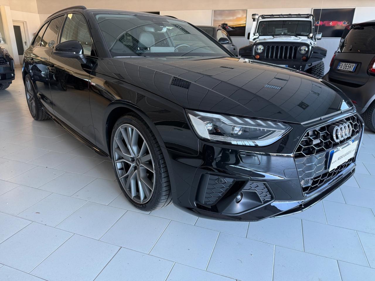 Audi A4 Avant 40 TDI quattro S tronic line edition