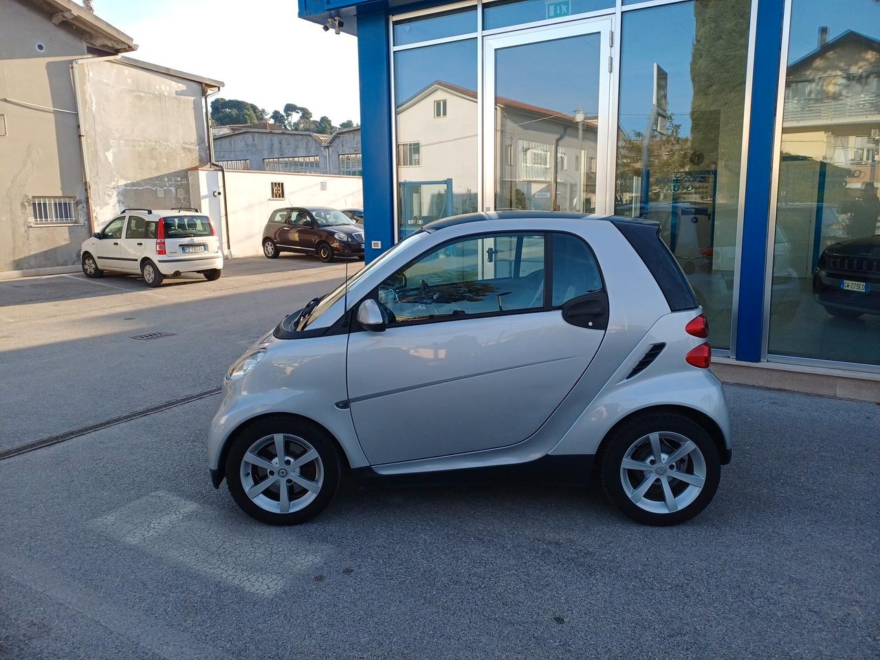 Smart ForTwo 1000 52 kW coupé pulse