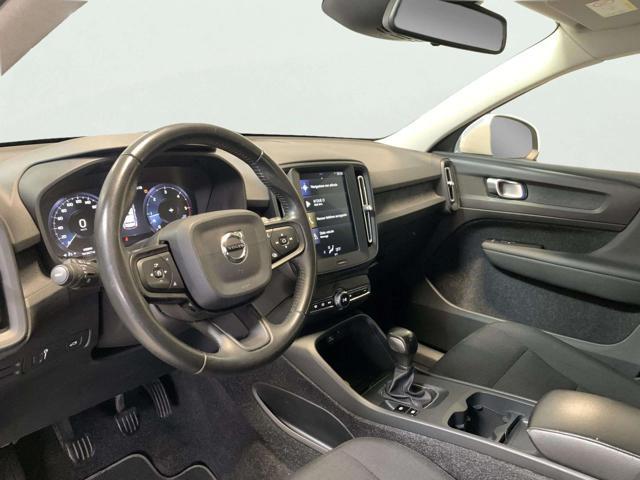 VOLVO XC40 D3 Momentum
