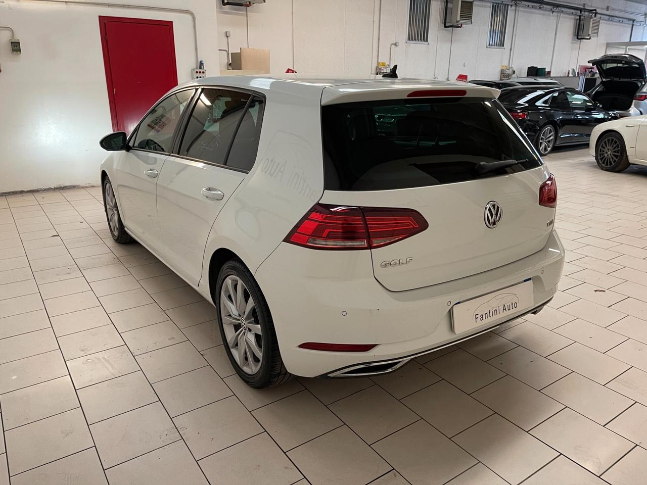 Volkswagen Golf 5p. HighLine 1.6 TDI 115cv-Ok Neopaten-LEGGI SOTTO