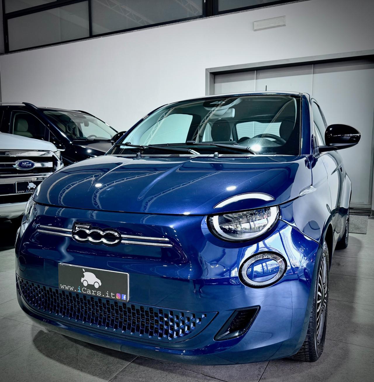 Fiat 500e Berlina 42 kWh Icon