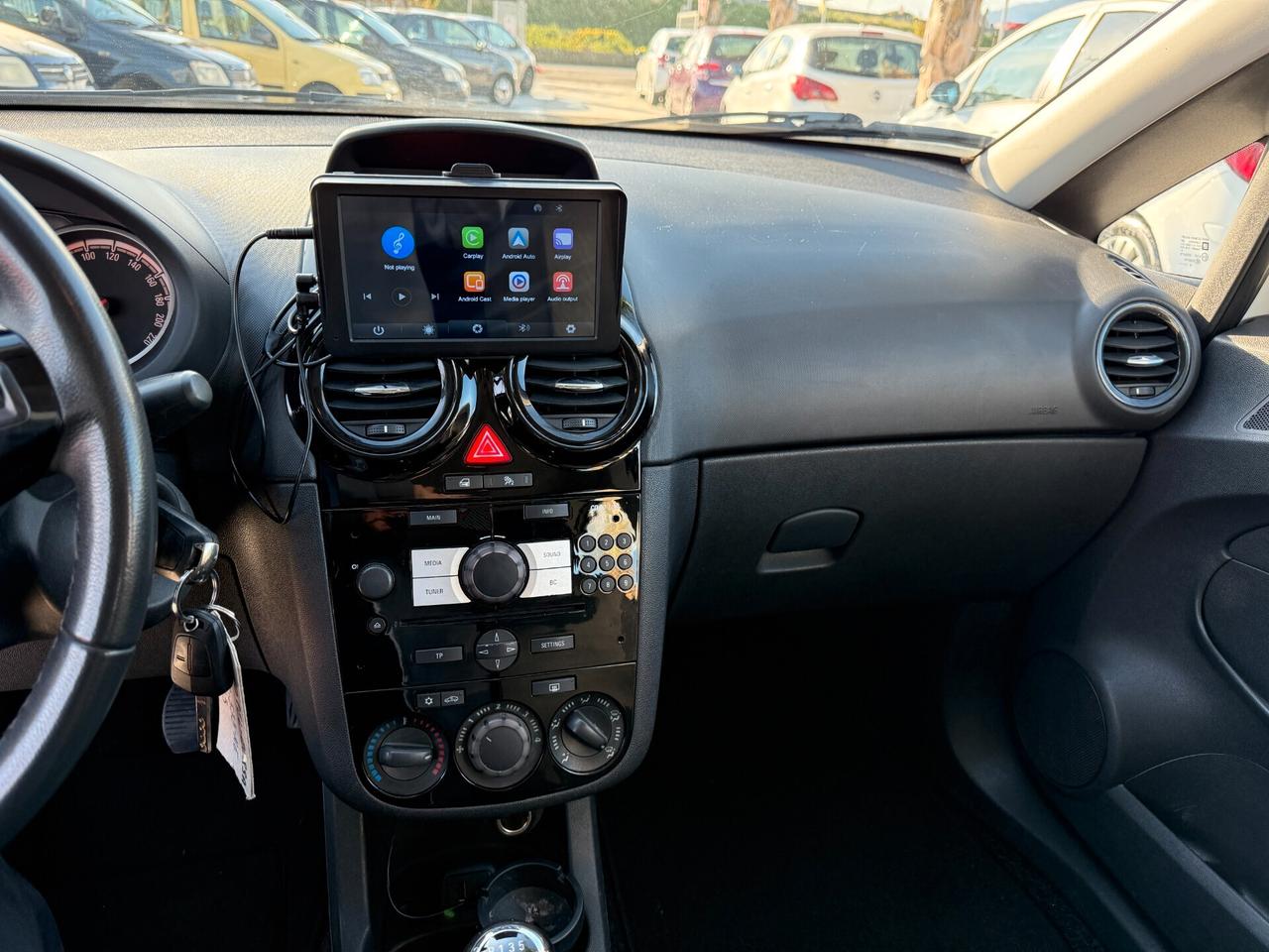 OPEL CORSA ANNO 10/2013 1.3 DIESEL 75 CV