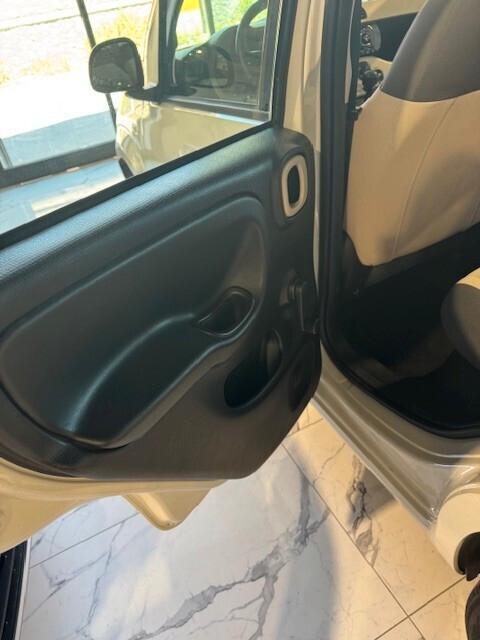Fiat Panda 0.9 TwinAir Turbo Natural Power Lounge b/metano