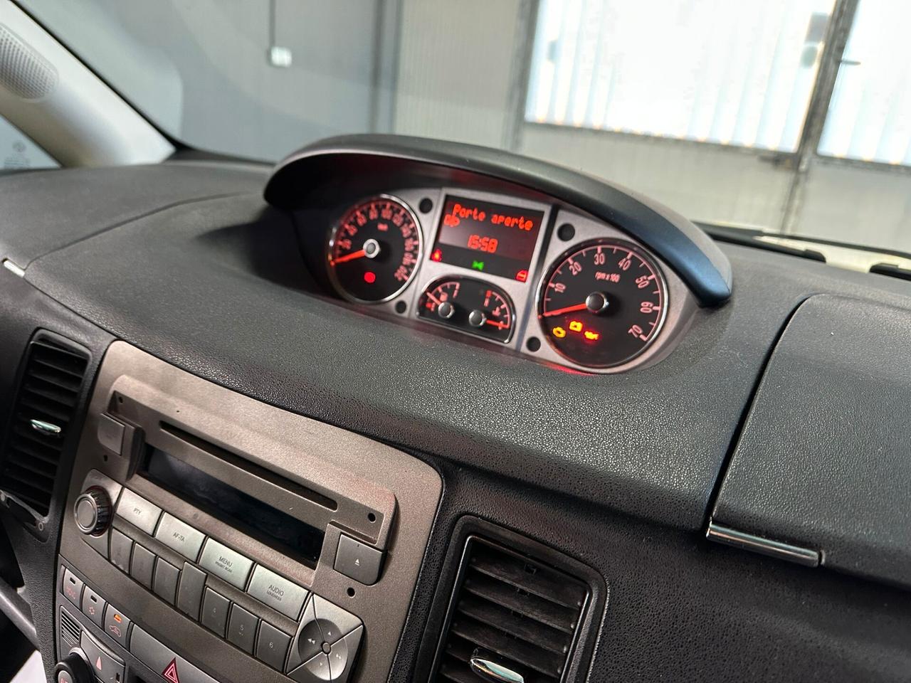 Lancia MUSA 1.3 Mjt 95 CV Platinum