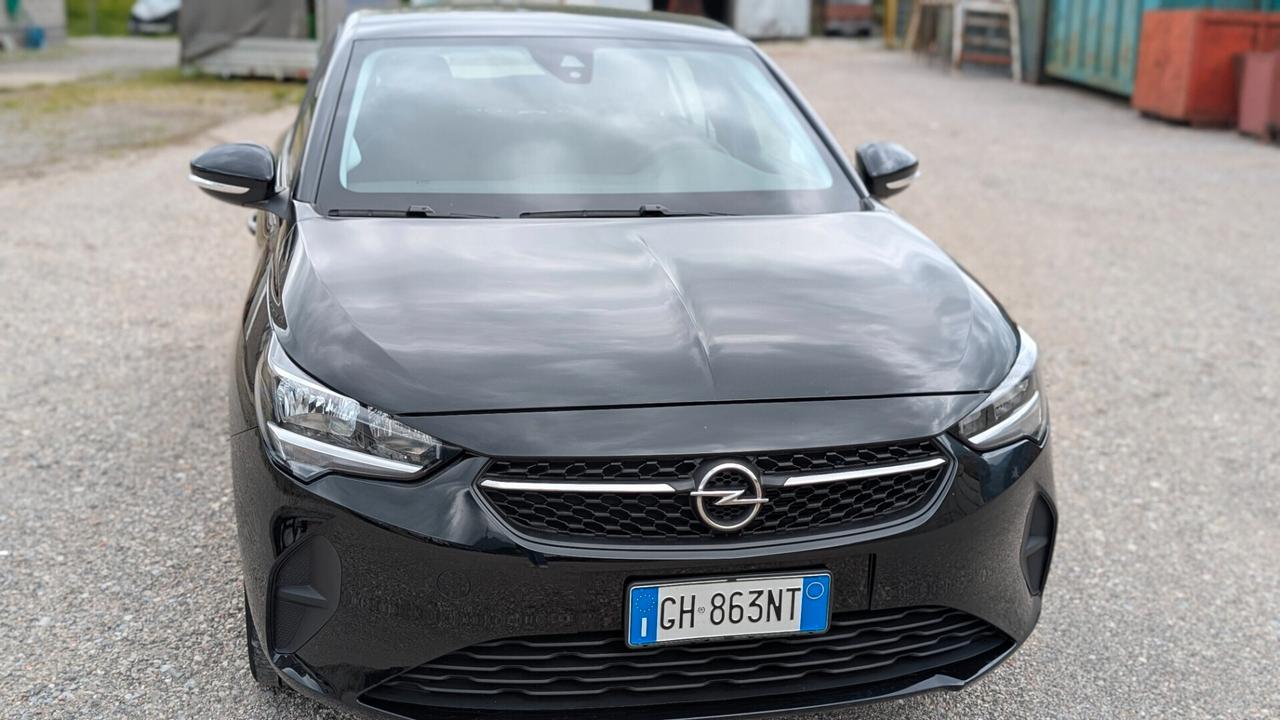 Opel Corsa 1.2 Design & Tech