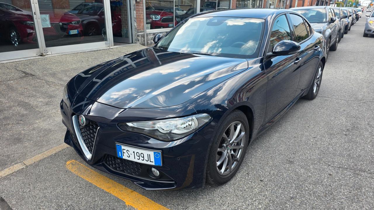 Alfa Romeo Giulia 2.2 Turbodiesel 180 CV Super