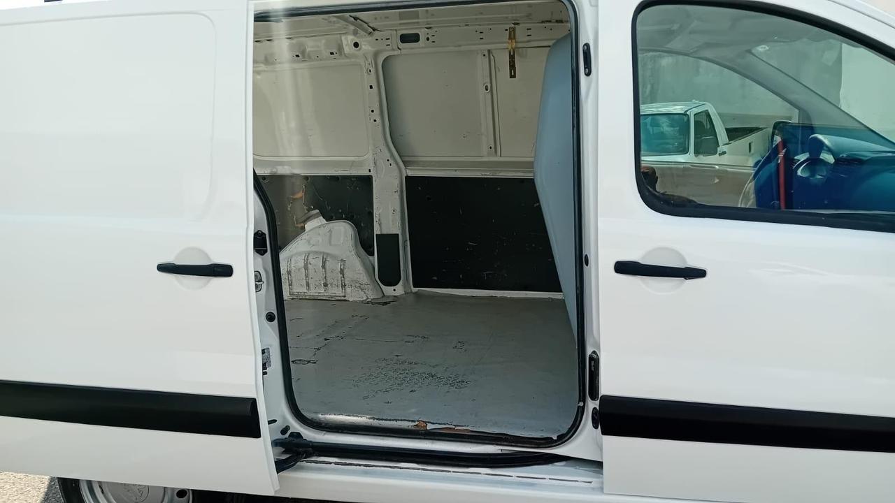 Peugeot expert cargo 3 post-2.0 hdi -12/2010