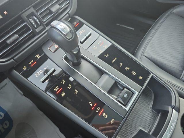 PORSCHE Macan 2.9 GTS