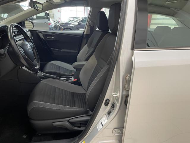 TOYOTA Auris Touring Sports 1.8 Hybrid Business