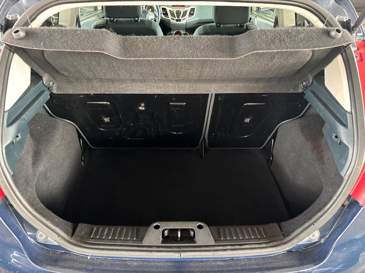 Ford Fiesta 1.2 60KW 82CV 3 porte Titanium NEOPATENTATO