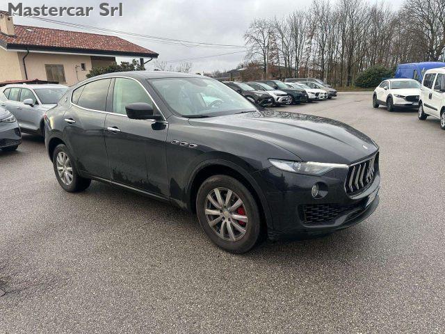 MASERATI Levante Levante 3.0 V6 250cv auto - FG551TC