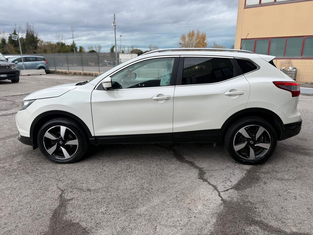 NISSAN QASHQAI 1.5 DCI TEKNA 2016 12 MESI DI GARANZIA