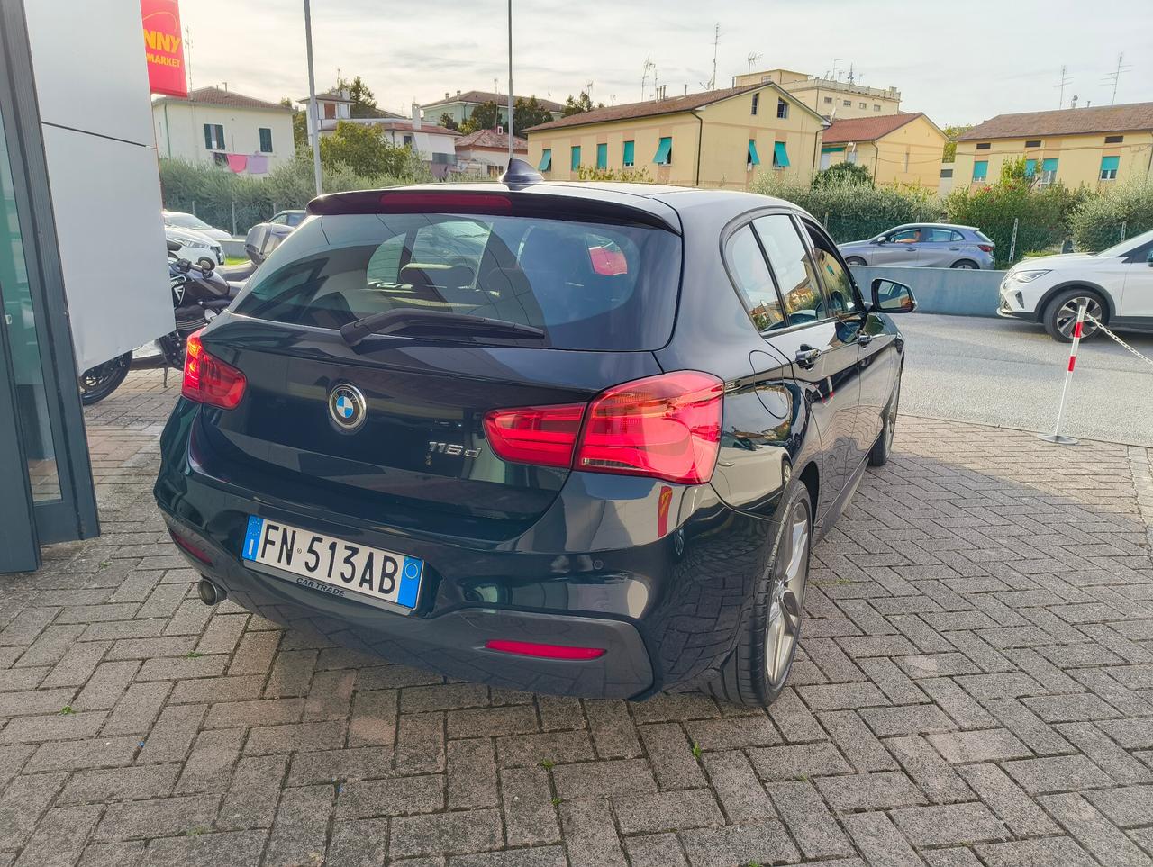 Bmw 116 116d 5p. Msport