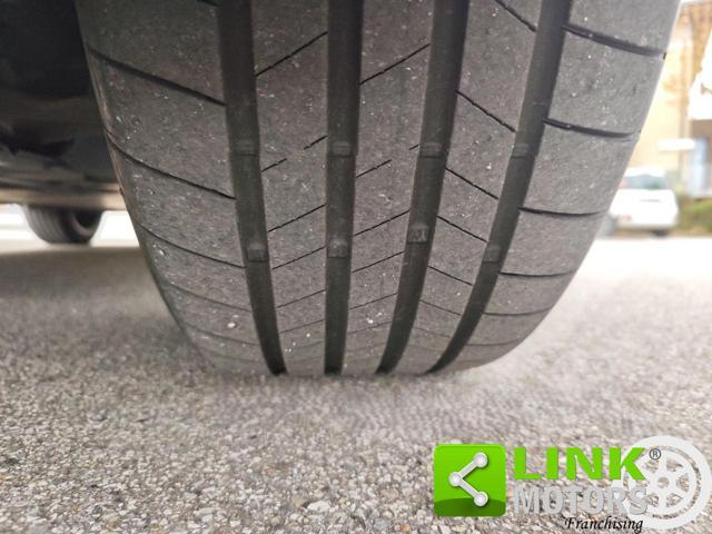 MERCEDES-BENZ EQA 250 Premium Pro GARANZIA MERCEDES