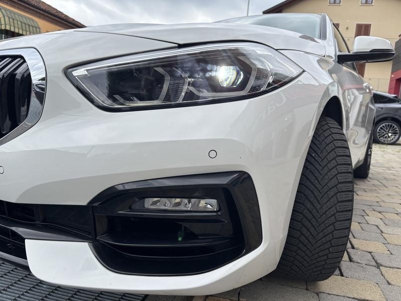 BMW 118 i Advantage 140cv auto FULL LED-NAVI-18"