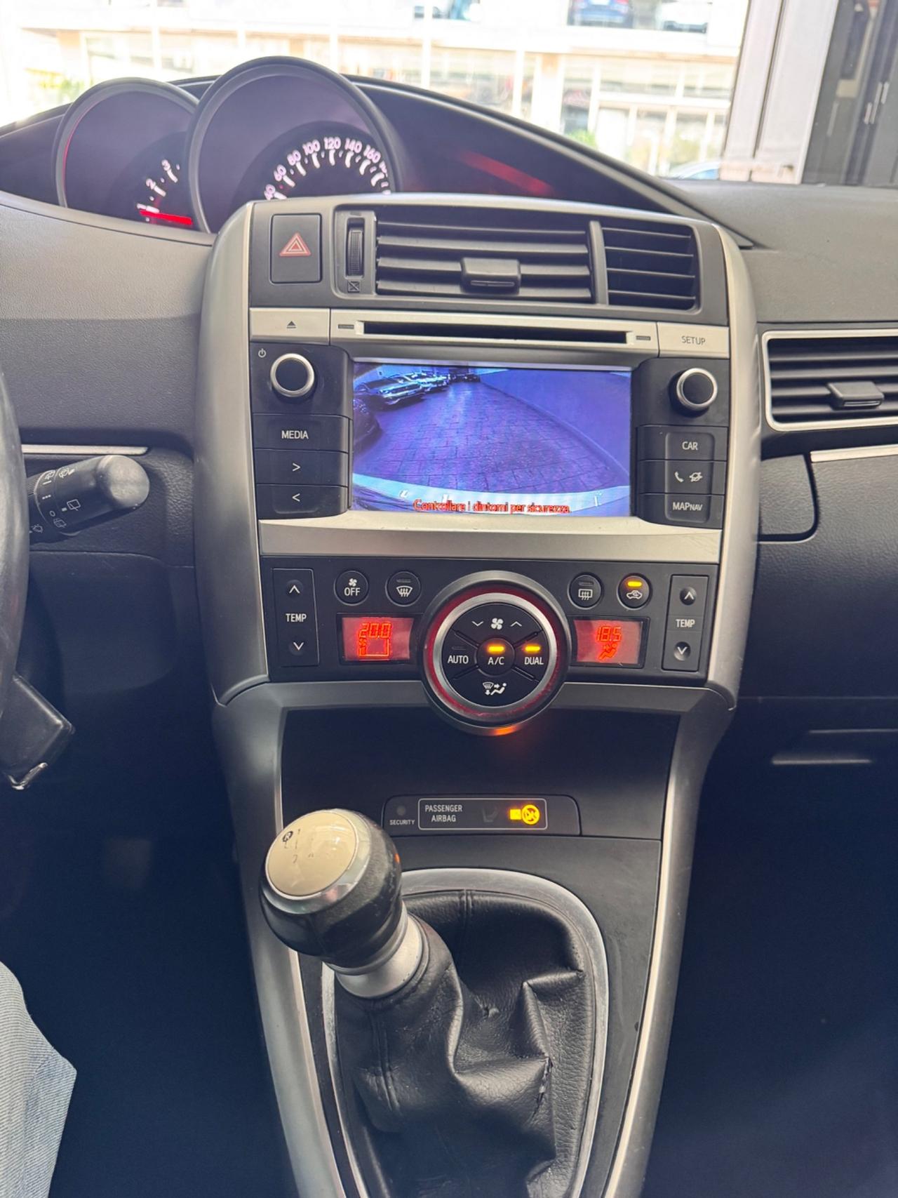 Toyota Verso 2.0 D 124 Cv Active 7 Posti - 11/2013