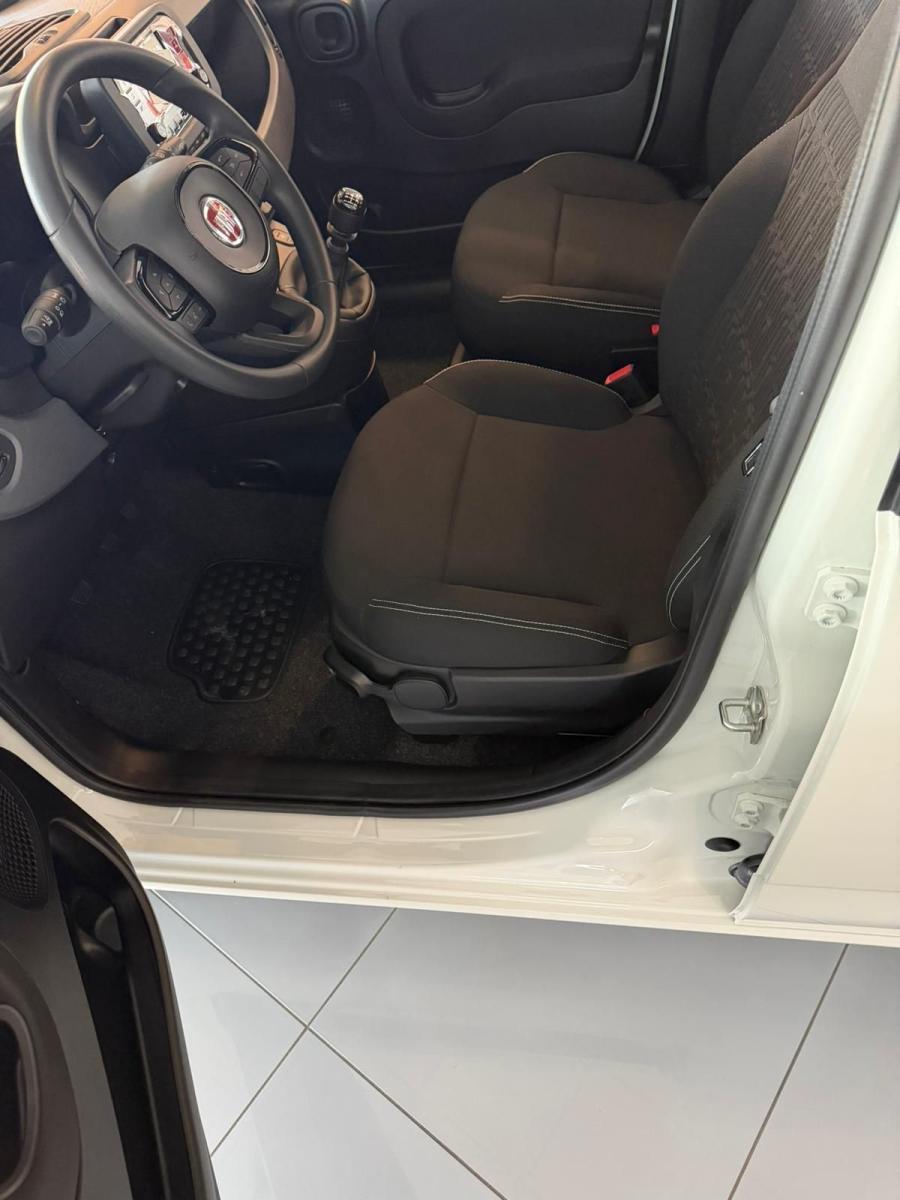 FIAT - Panda - 1.0 FireFly S&S Hybrid Pandina