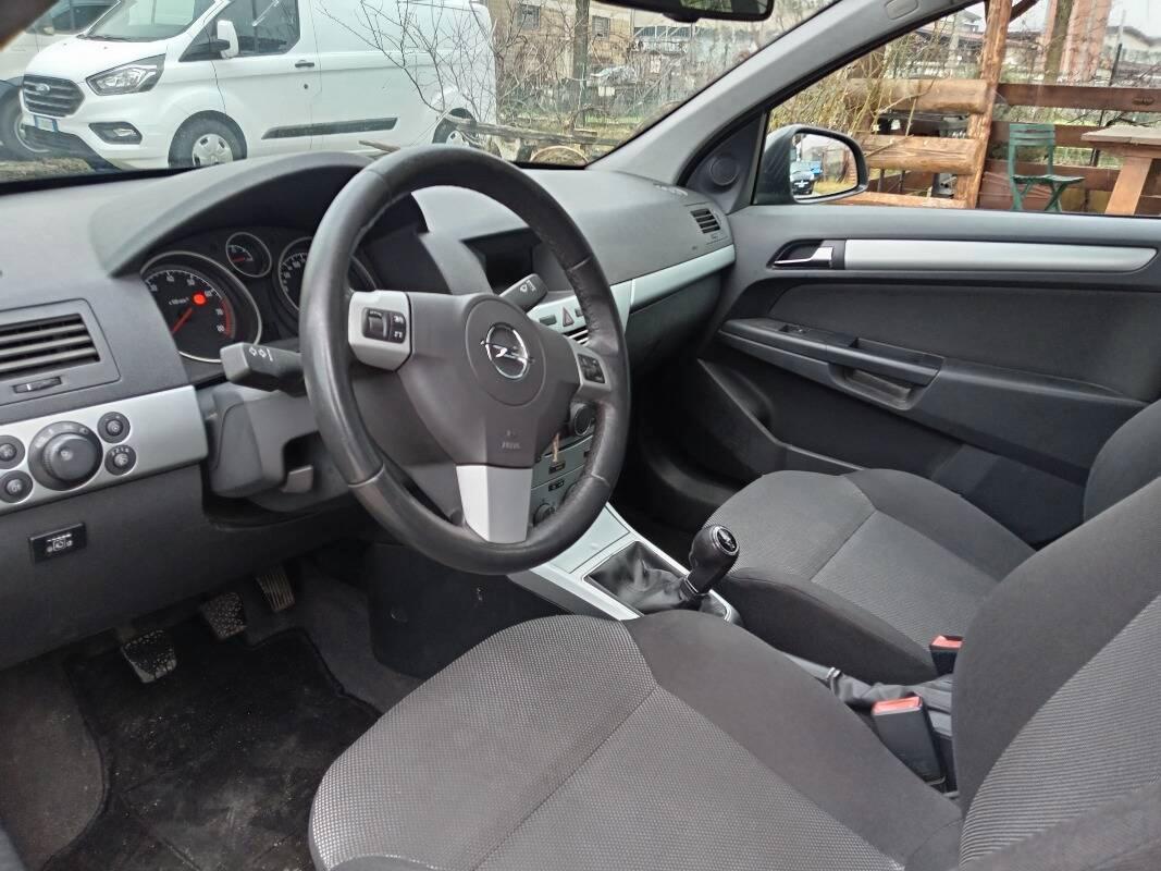 Opel Astra SW Astra SW 1.6 Enjoy Gpl-tech 115cv