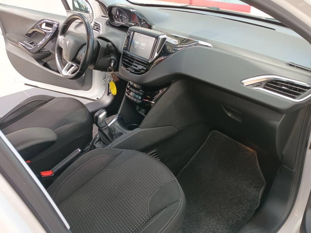 Peugeot 208 1.6 hdi Allure 75cv 5p