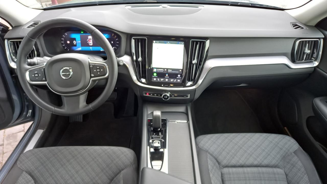 Volvo V60 B4 (d) automatico Core