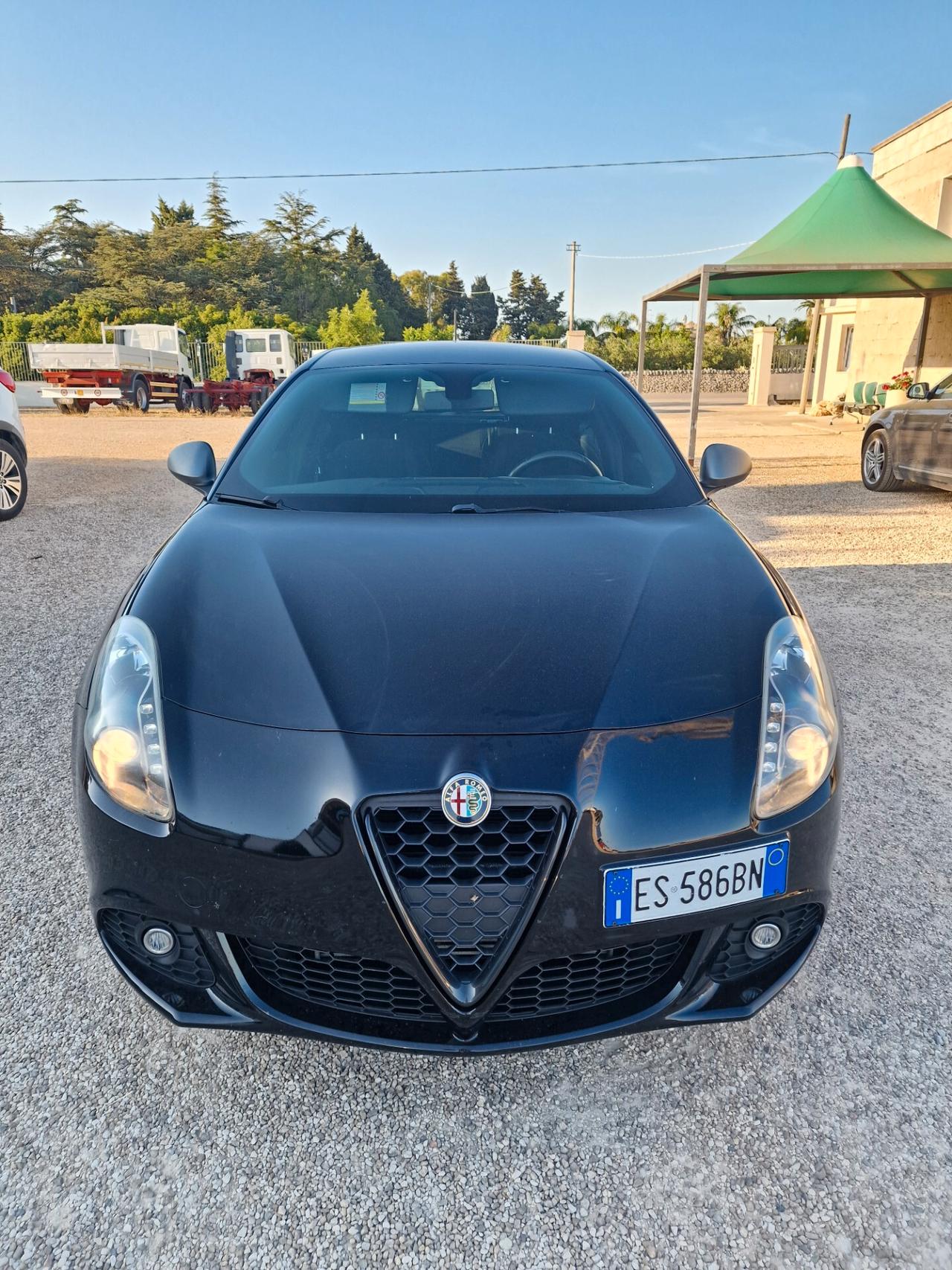 Alfa Romeo Giulietta 1.6 JTDm-2 105 CV Veloce