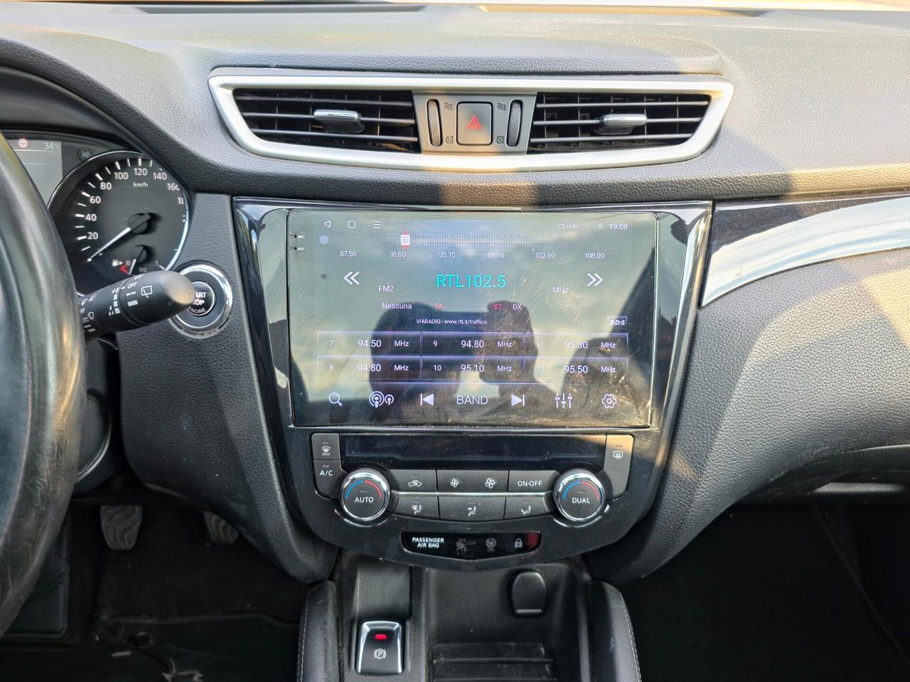 Nissan Qashqai 1.5 dCi Tekna CV-110 E5B Manuale NEO 2015