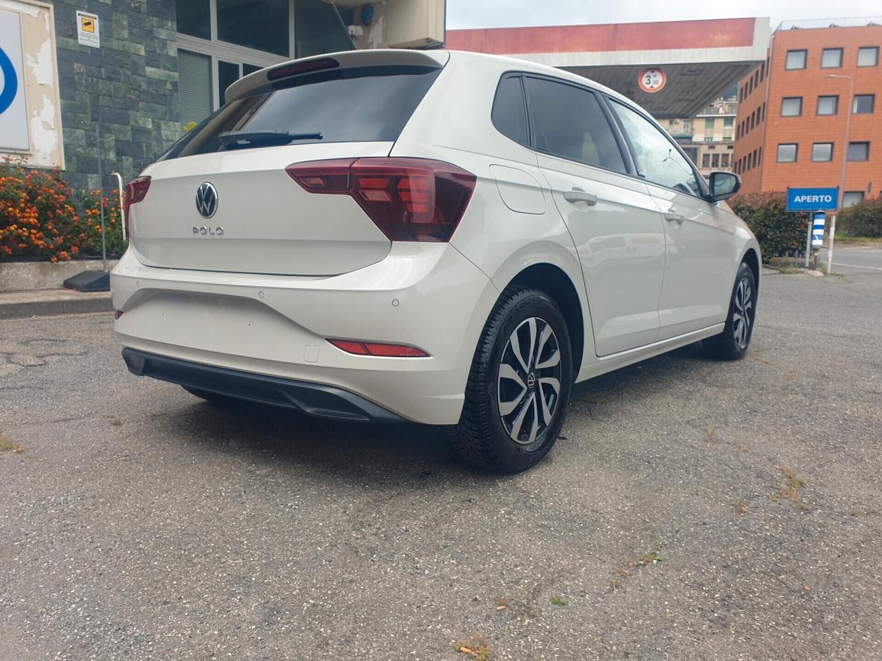 Volkswagen Polo 1.0 active