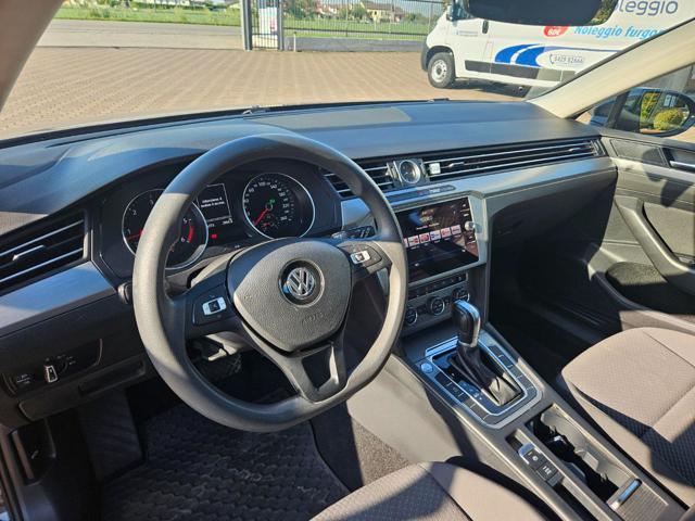 VOLKSWAGEN Passat Variant 2.0 TDI DSG BlueMotion Tech