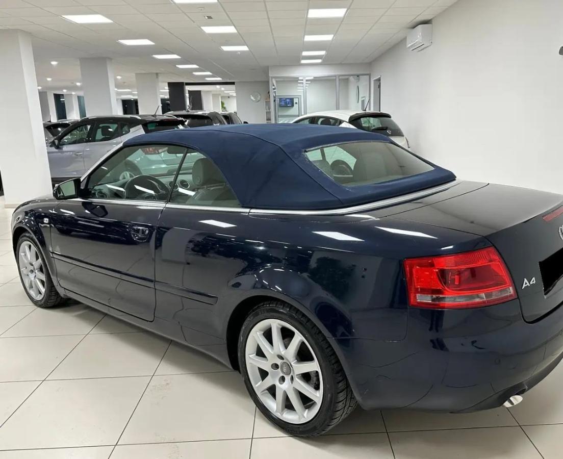 Audi A4 Cabrio 2.5 V6 TDI