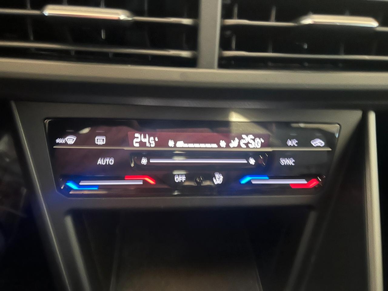 Volkswagen Polo 1.0 TSI 110 CV DSG R-Line OK NEOPATENTATI