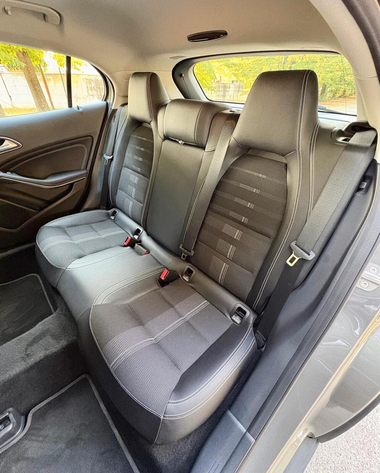 Mercedes-benz GLA 200 Sport
