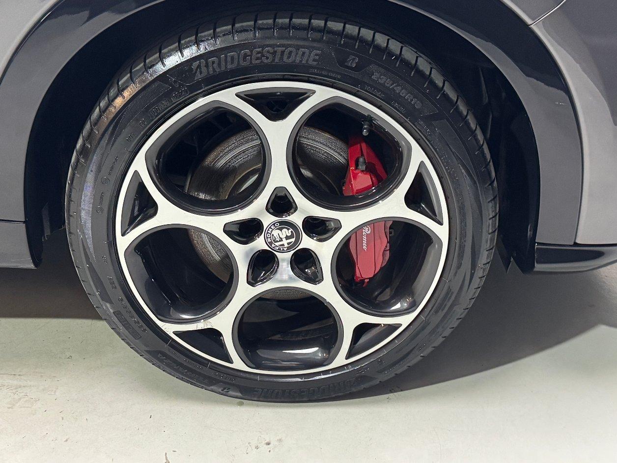 Alfa Romeo Tonale 1.5 hybrid Veloce 160cv tct7