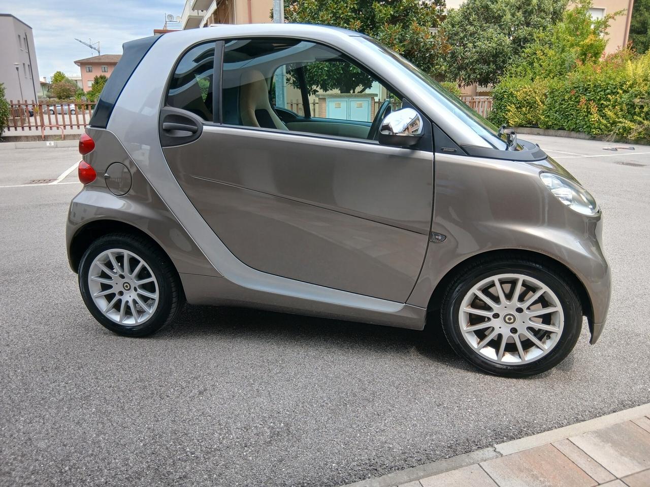 Smart ForTwo 1000 62 kW coupé passion cambio Automatico sequenziale