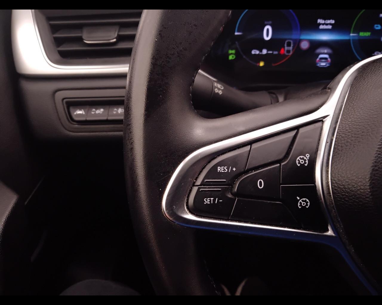 RENAULT Captur II 2019 - Captur 1.6 E-Tech full hybrid Techno 145cv auto