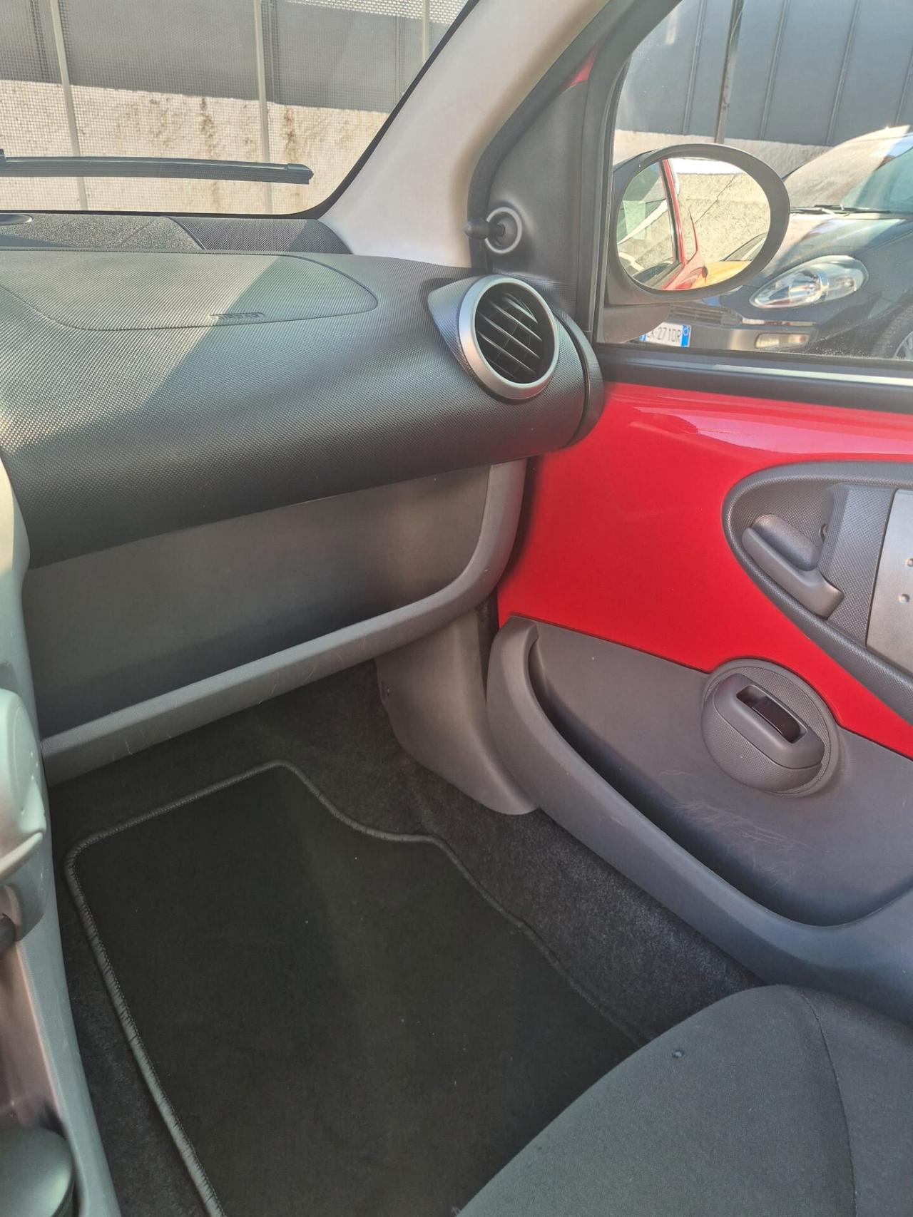 Toyota Aygo 1.0 - 5 Porte