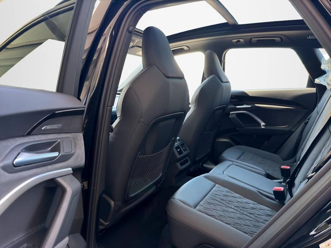 Audi Q5 2.0 tdi 204cv S line edition Bang&olufsen Tetto Sospensioni Head up