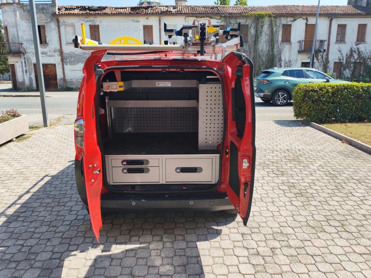 Fiat Fiorino 1.3 MJT 95CV Combinato Adventure