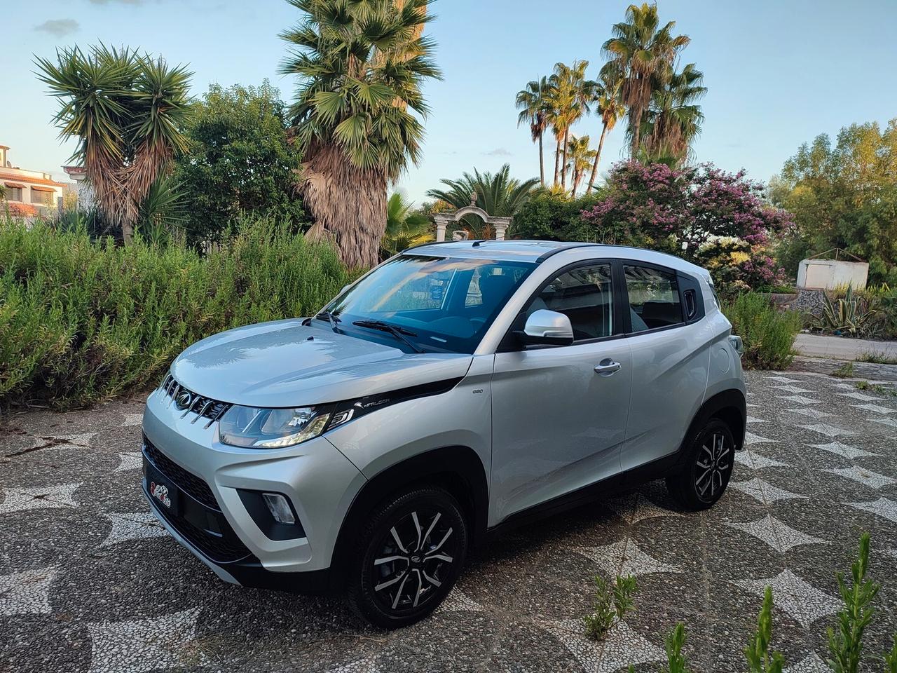 Mahindra KUV100 NXT 1.2 B K8 G80 NAVIGATORE CLIMA CERCHI IN LEGA