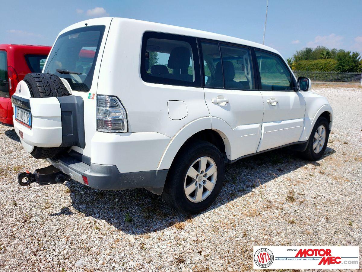 MITSUBISHI Pajero 3.2 5p. Invite 7 posti